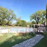 펜션 Les De Lescurou Limogne-en-Quercy