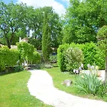 펜션 Les De Lescurou *