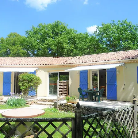 Les De Lescurou Holiday home