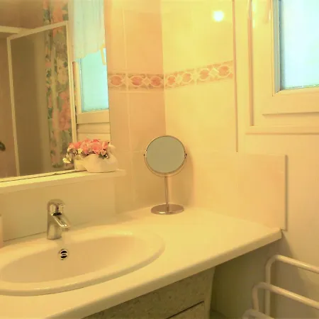 Les De Lescurou Holiday home